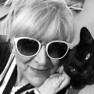 Meet your Posher, Valerie